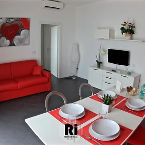 residenze-italia.it-lombardy.com/